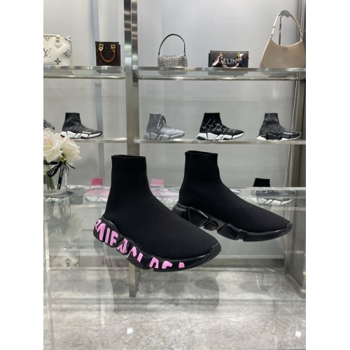 Balenciaga Boots For Women #898115