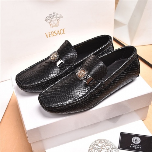 Versace Leather Shoes For Men #898226