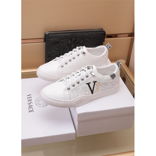 Replica Versace Casual Shoes For Men #898256 $82.00 USD for Wholesale