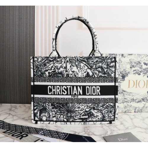 Christian Dior AAA Quality Tote-Handbags For Women #898730