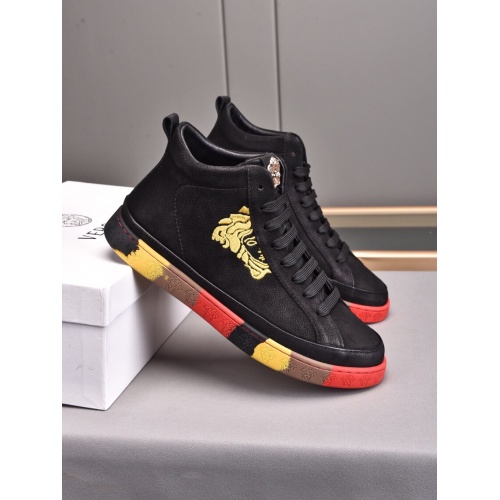 Versace High Tops Shoes For Men #898765