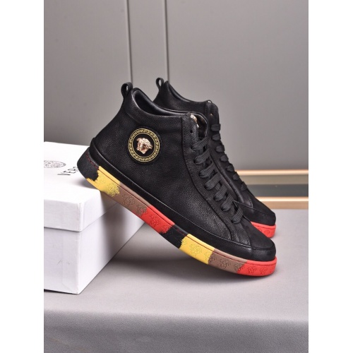 Versace High Tops Shoes For Men #898766