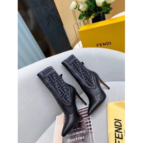 Fendi Fashion Boots For Women #899095 $88.00 USD, Wholesale Replica Fendi Fashion Boots