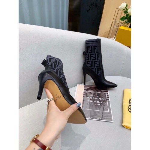 Replica Fendi Fashion Boots For Women #899095 $88.00 USD for Wholesale