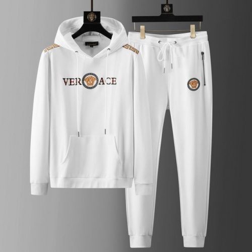 Versace Tracksuits Long Sleeved For Men #899650