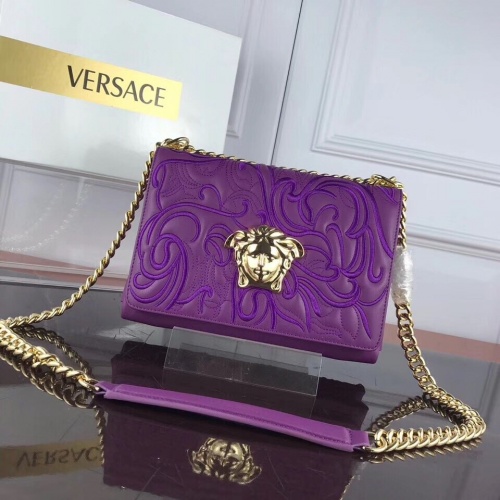 Versace AAA Quality Messenger Bags For Women #900371 $128.00 USD, Wholesale Replica Versace AAA Quality Messenger Bags