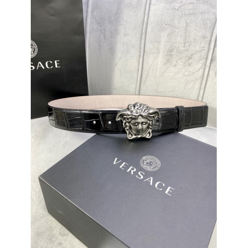 Versace AAA  Belts #901186