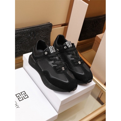 Givenchy Casual Shoes For Men #901899