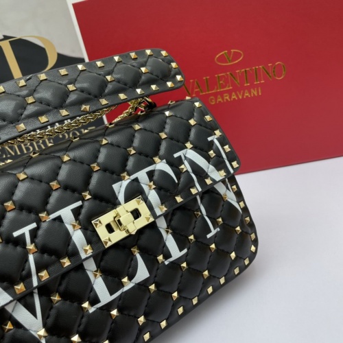 Replica Valentino AAA Quality Messenger Bags For Women #902229 $108.00 USD for Wholesale