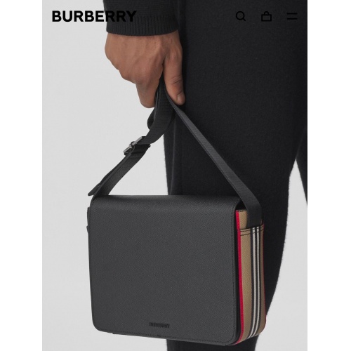 Burberry AAA Man Messenger Bags #902370