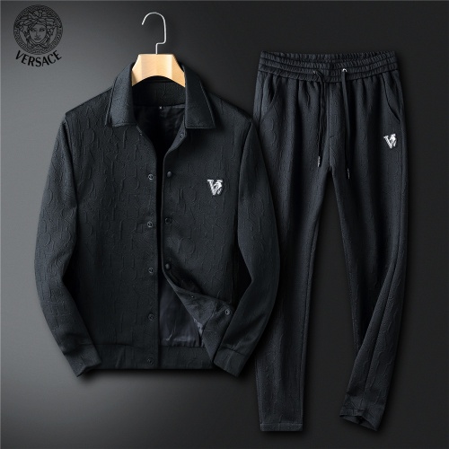 Versace Tracksuits Long Sleeved For Men #902658 $102.00 USD, Wholesale Replica Versace Tracksuits