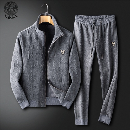 Versace Tracksuits Long Sleeved For Men #902662 $102.00 USD, Wholesale Replica Versace Tracksuits