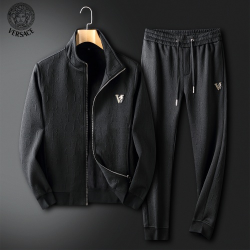 Versace Tracksuits Long Sleeved For Men #903865