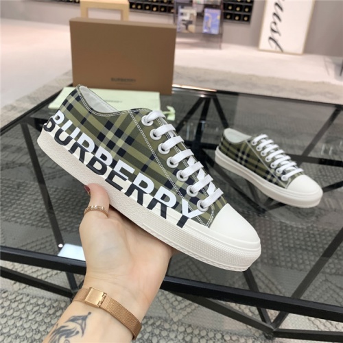 Replica Burberry Casual Shoes For Men #903973 $80.00 USD for Wholesale
