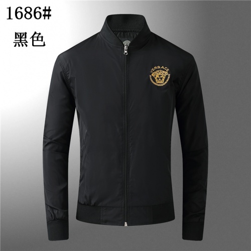 Versace Jackets Long Sleeved For Men #904209