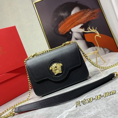 Versace AAA Quality Messenger Bags For Women #904321 $98.00 USD, Wholesale Replica Versace AAA Quality Messenger Bags