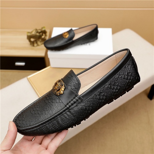 Replica Versace Leather Shoes For Men #904867 $68.00 USD for Wholesale