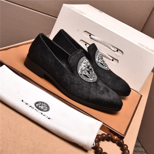 Replica Versace Leather Shoes For Men #905300 $102.00 USD for Wholesale