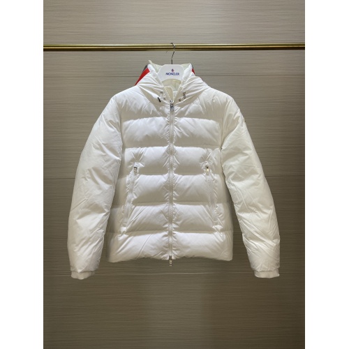 Moncler Down Feather Coat Long Sleeved For Men #905375