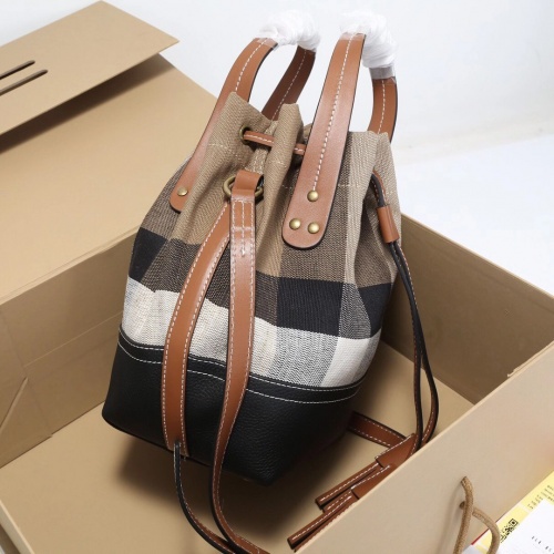 Replica Burberry AAA Messenger Bags For Women #905547 $100.00 USD for Wholesale