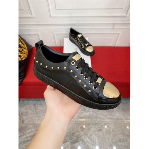 Replica Versace Casual Shoes For Men #905979 $76.00 USD for Wholesale