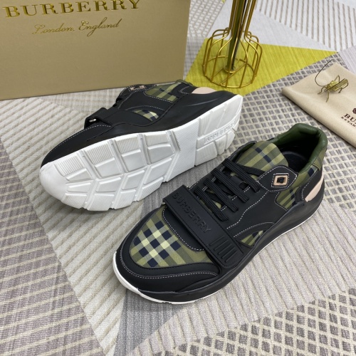 Replica Burberry Casual Shoes For Men #906260 $90.00 USD for Wholesale