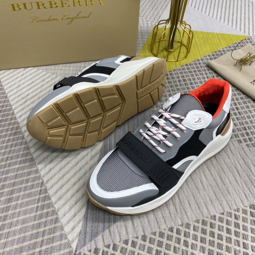 Replica Burberry Casual Shoes For Men #906267 $90.00 USD for Wholesale