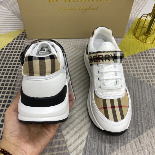 Replica Burberry Casual Shoes For Men #906270 $90.00 USD for Wholesale