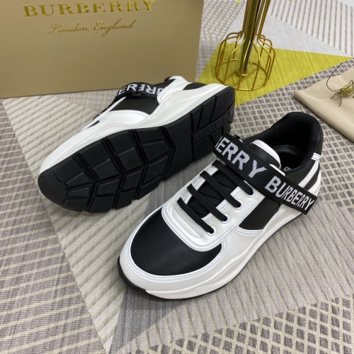 Replica Burberry Casual Shoes For Men #906275 $90.00 USD for Wholesale