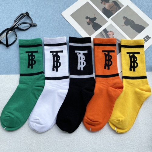 Burberry Socks #906390 $29.00 USD, Wholesale Replica Burberry Socks