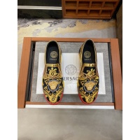 $68.00 USD Versace Casual Shoes For Men #894360