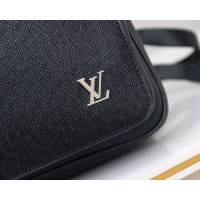 $102.00 USD Louis Vuitton LV AAA Man Backpacks #894546