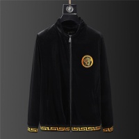 $88.00 USD Versace Tracksuits Long Sleeved For Men #894642