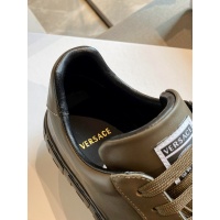 $102.00 USD Versace Casual Shoes For Men #894940
