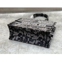 $162.00 USD Christian Dior AAA Quality Tote-Handbags For Women #896017