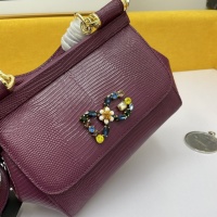 $132.00 USD Dolce & Gabbana D&G AAA Quality Messenger Bags For Women #896475