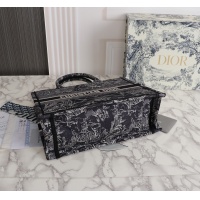 $70.00 USD Christian Dior AAA Quality Tote-Handbags For Women #898735