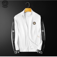 $92.00 USD Versace Tracksuits Long Sleeved For Men #898931