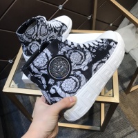 $98.00 USD Versace High Tops Shoes For Men #899141