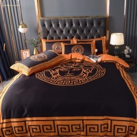 $88.00 USD Versace Bedding #899372
