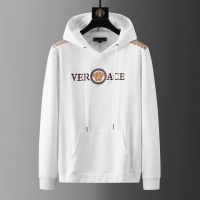 $80.00 USD Versace Tracksuits Long Sleeved For Men #899650