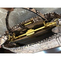 $175.00 USD Fendi AAA Quality Tote-Handbags For Women #900334