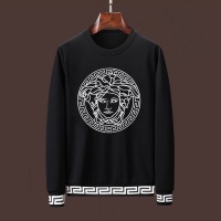 $88.00 USD Versace Tracksuits Long Sleeved For Men #901524