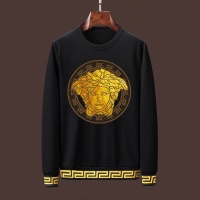 $88.00 USD Versace Tracksuits Long Sleeved For Men #901539