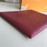 $50.00 USD Louis Vuitton AAA Quality Wallets #902130