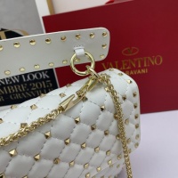 $125.00 USD Valentino AAA Quality Messenger Bags For Women #902180