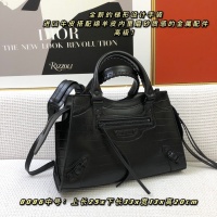 $125.00 USD Balenciaga AAA Quality Handbags For Women #902250