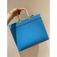 $122.00 USD Fendi AAA Quality Handbags For Women #902671