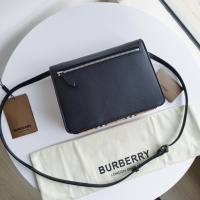 $192.00 USD Burberry AAA Messenger Bags For Women #904047
