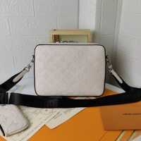 $85.00 USD Louis Vuitton AAA Man Messenger Bags #904738